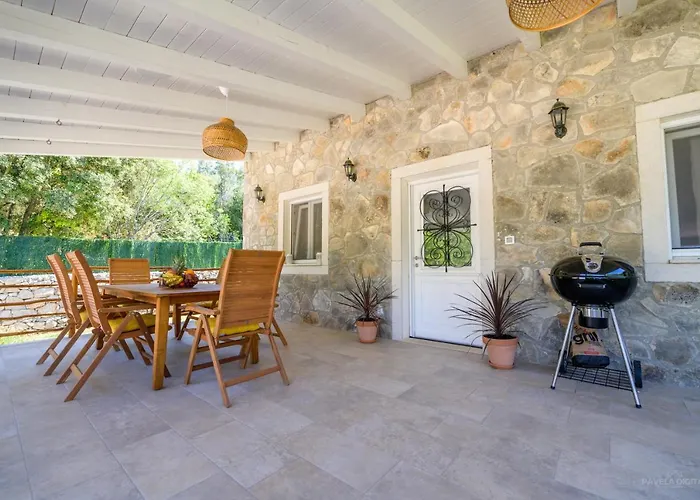 Stone House Magali
