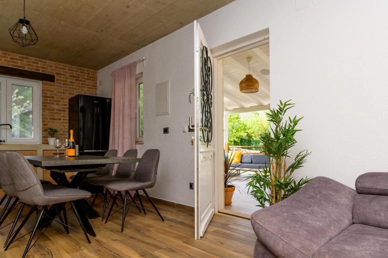 Villa Stone House Magali *